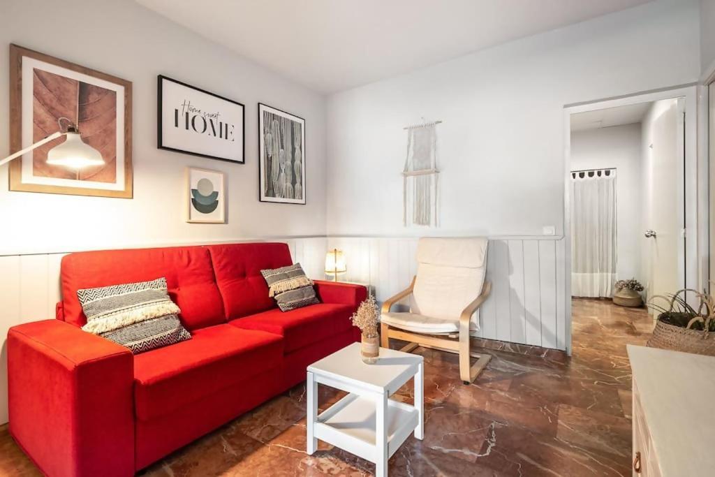 Park Guell Gaudi 2 Bedroom Apartment *
